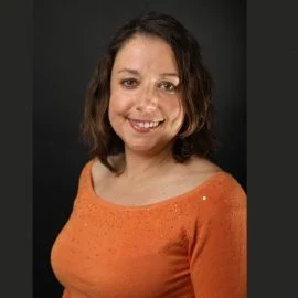 Isabelle-Avril-1-p22wb2ynj4ac6edq1c5jdlm0u6zlpnxzwt41afb958